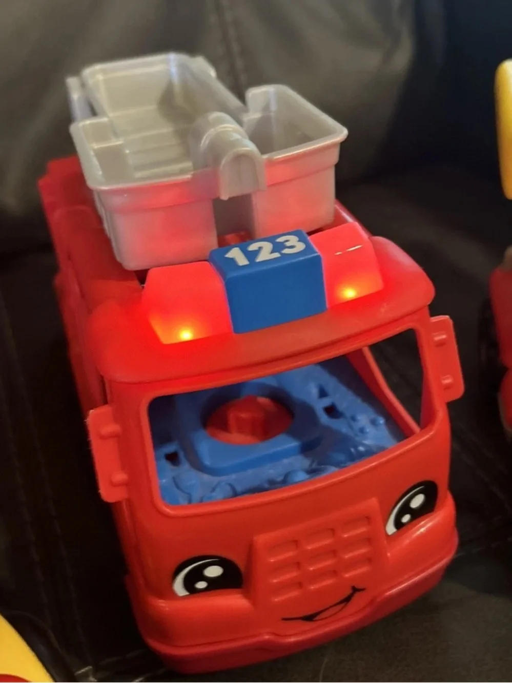Fisher-Price Little‎ People Vehicle Lot Fire Truck Tractor Truck